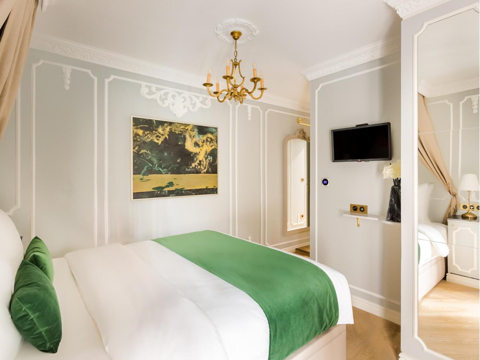 Merveil - Luxury Suite -Champs Elysees-Ponthieu II Париж Екстериор снимка